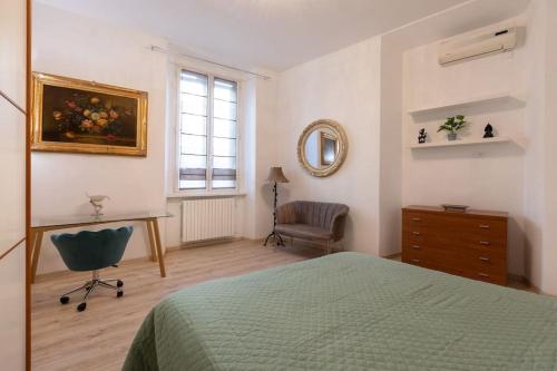 Central apartment De Angeli charm residence