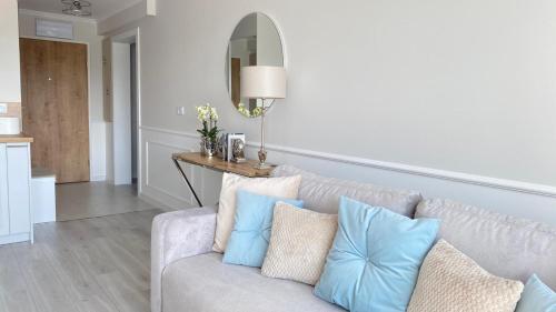 Homely by Sea Apartament PORTA MARE