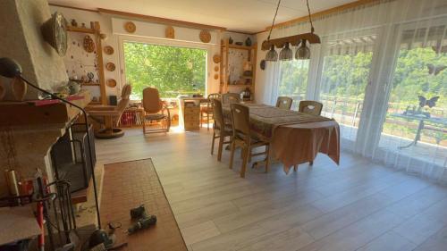 Cosy house in picturesque Jura