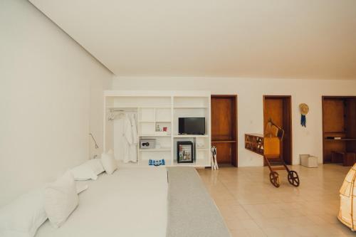 Hotel Azul de Oaxacaにあるテレビまたはエンターテインメントセンター
