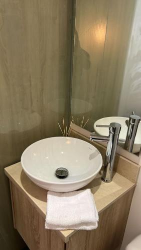 Koupelna v ubytování Appartement neuf centre Cartagena la matuna