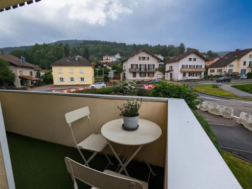 Appartement chaleureux avec garage & balcon au cœur de Gérardmer, proche lac & pistes