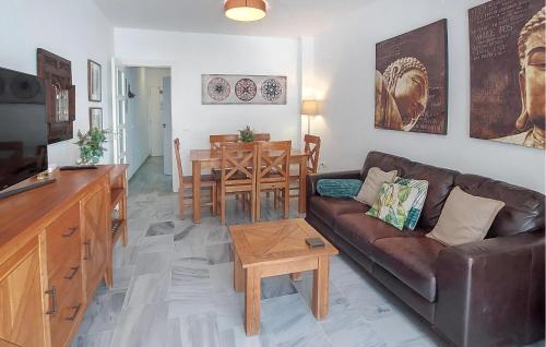 3 Bedroom Nice Home In Manilva