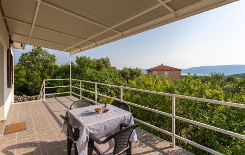 2 Bedroom Nice Apartment In Skrbcici