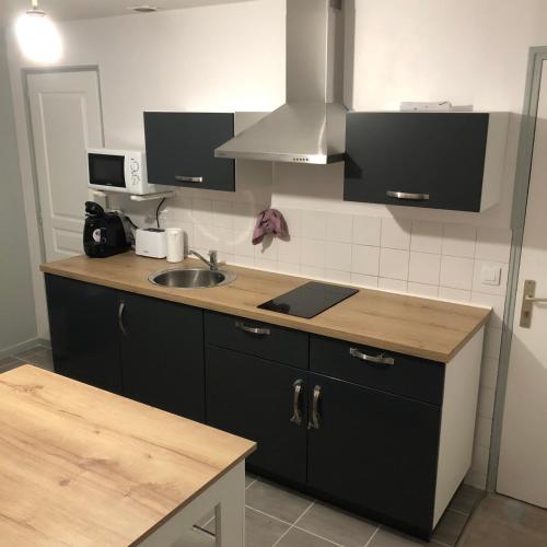 Photo de la galerie de l'établissement T2 Cosy Corbeil Gare, à Corbeil-Essonnes