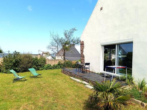 Maison à Perros-Guirec avec Jardin, Terrasse, Parking et Animaux Acceptés - FR-1-368-427