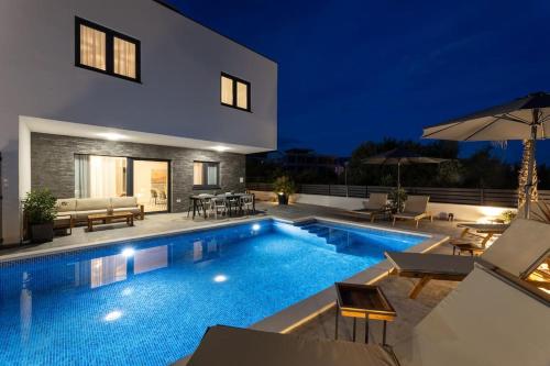 Holiday Home Eva