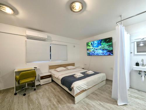 Η κουζίνα ή μικρή κουζίνα στο Four Studios