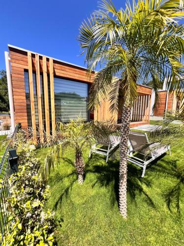 Κήπος έξω από το Villas Calas de Aldan