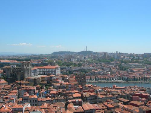 Nespecifikovaný výhled na destinaci Porto nebo výhled na město při pohledu z hostelu