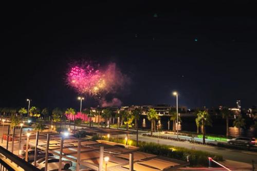 Fotografie z fotogalerie ubytování Full Seaview Comfortable Apt La Mer Dubai v Dubaji