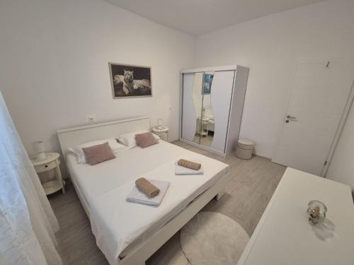 lovely apartment