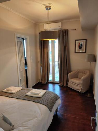 Monastiraki - Acropolis View Artistic Apartment