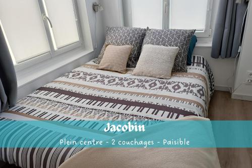 Jacobin-centre ville-paisible-2 couchages