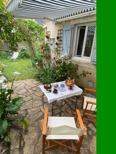 Photo de la galerie de l'établissement Tout le charme d une maison mancelle, au Mans