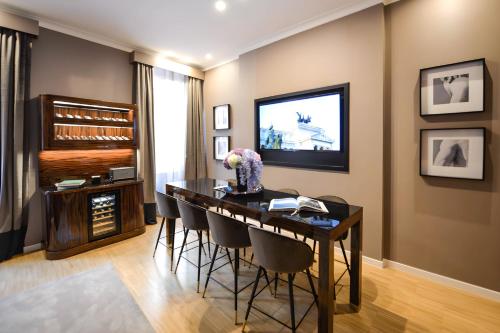 The Condotti - Luxury serviced apartment