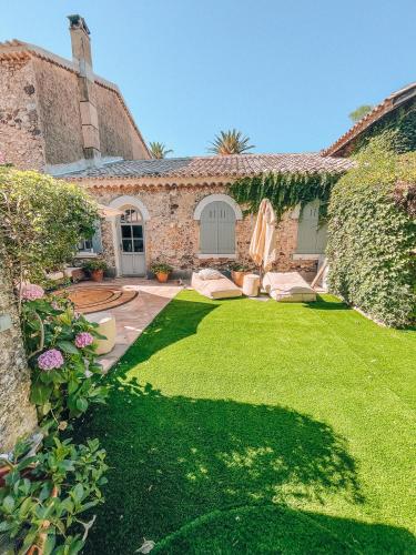 Villa DESIGN de 100 m2 Gassin - Bastide en pierre