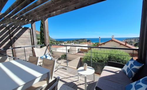 Cassis, le Grand Bleu, triplex vue mer, port plage 10mn à pieds