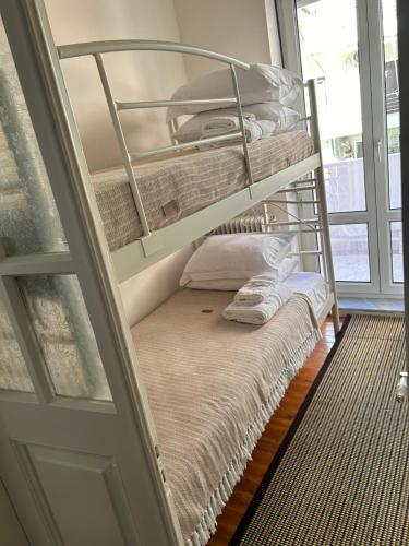 Katil atau katil-katil dalam bilik di The Art House By The Sea