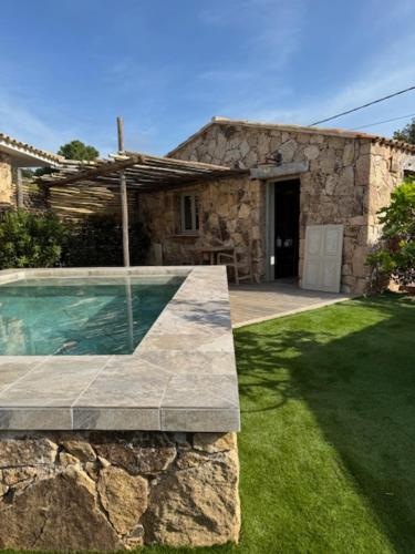 Les Bergeries de Pinarello, Arba Barona