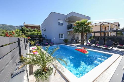 Beachfront Holiday Villa Corluka