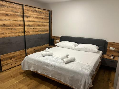 Apartmani Five
