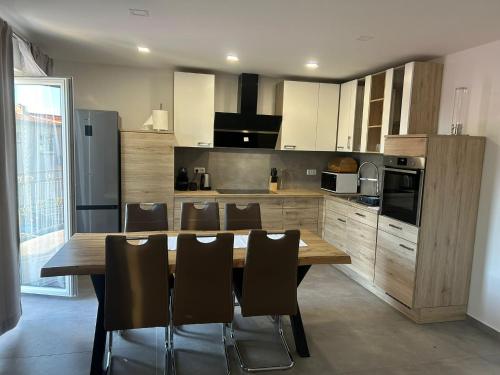 Apartmani Five