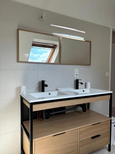 Tiện nghi pha trà/cà phê tại Charmante maison centre-ville Perros-Guirec Wifi