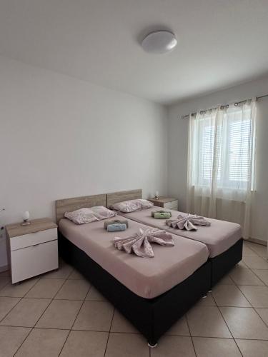 SeaView Apartments