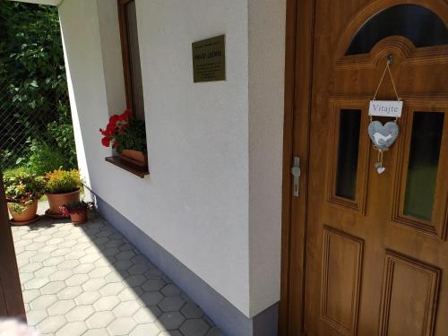 Φωτογραφία από το άλμπουμ του Privat Jasmin σε Mengusovce