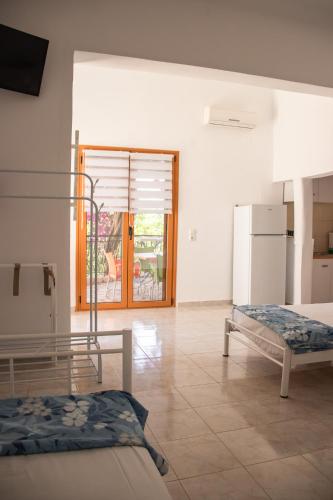 Gallery image of Villa Sissy Studios & Apartments in Sivota