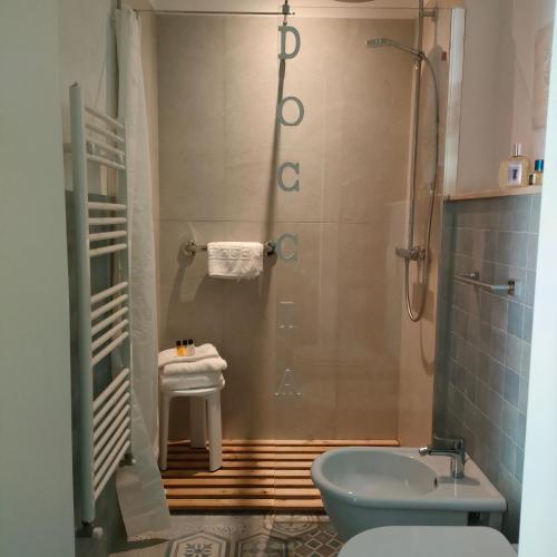 Un baño de Umbria Valnerina , Il TARTUFFO, sulla via di Francesco