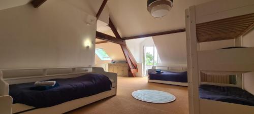 Posezení v ubytování COTTAGE Les Petites Molières