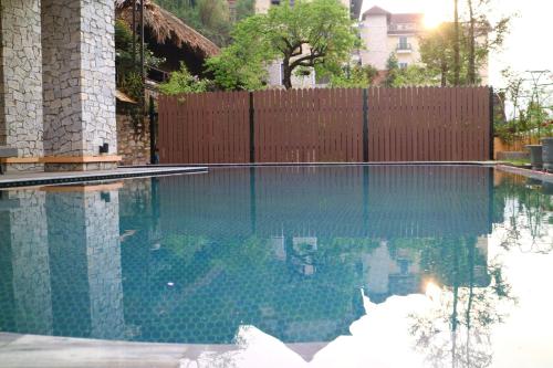 Aliana Boutique Sapa Hotel & Spa — Pool view