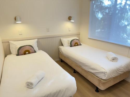 Postel nebo postele na pokoji v ubytování BIG4 Tasman Holiday Parks - Bright