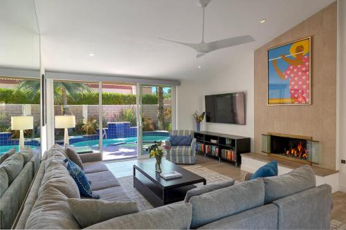Μια τηλεόραση ή/και κέντρο ψυχαγωγίας στο Sundance Villas by Private Villa Management