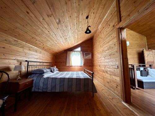 Postel nebo postele na pokoji v ubytování ❆cozy, 4 BR. Villa in Ananuri❆