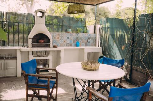 Φωτογραφία από το άλμπουμ του Captain's Spacious House Near The Beach - Happy Rentals στο Κατάκολο