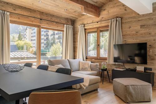 Chalet Marguerite by Brennus Chamonix