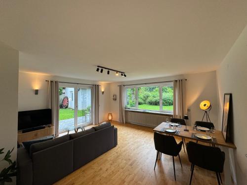 Foto dalla galleria di Wohnung mit Garten am See a Langenargen