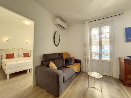 Nestor&Jeeves - BRISE DE NICE - Balcony - Central