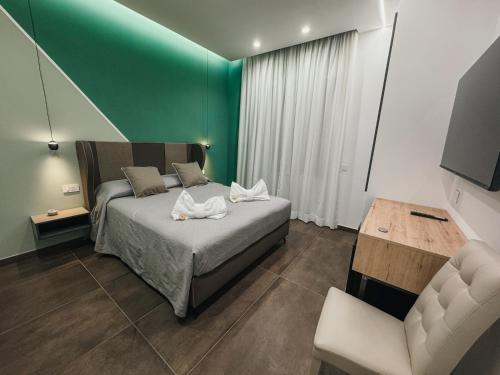Re Lazzarone Suite