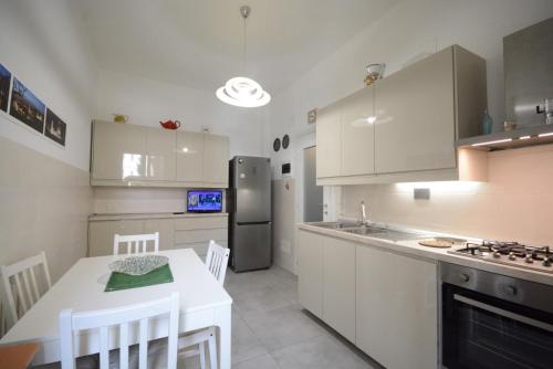 NEW Anna Apartment