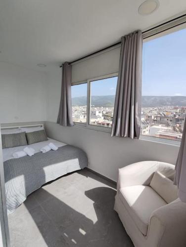 Panathenaic & Acropolis View - Jacuzzi Penthouse