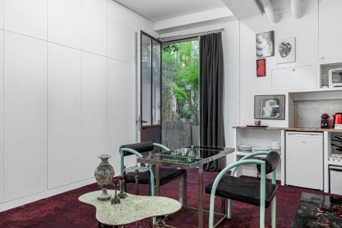 Artist Loft with a Vertical Garden