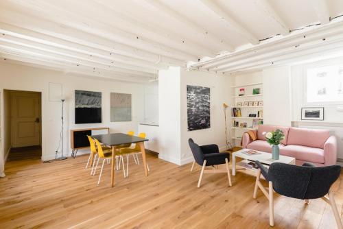 Foto GuestReady - Estadia tranquila em Le Marais 1