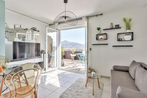 Výhľad na hory alebo výhľad na hory priamo z apartmánu