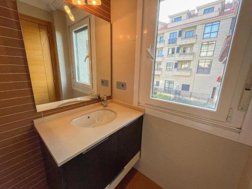 Koupelna v ubytování Apartamentos Revolta Sanxenxo 3000