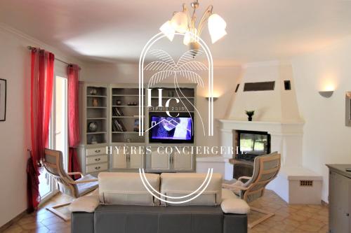 Villa 4 Chambres Jardin Jacuzzi Hyères PK CLIM By HC