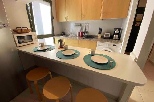Atlantic Garden - Quiet apartment, central and close to the beach